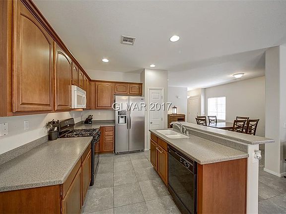 3rd image of 7812 Winding Sand Ct
