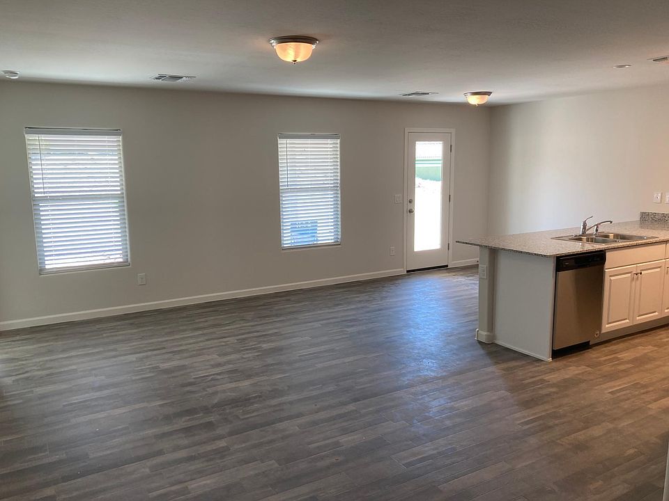 Large living room and open floorplan