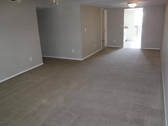 2nd image of 1927 E Hampton Ave Unit 241