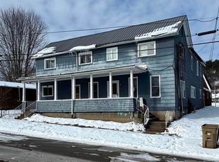 124 Chestnut St, Weston, WV