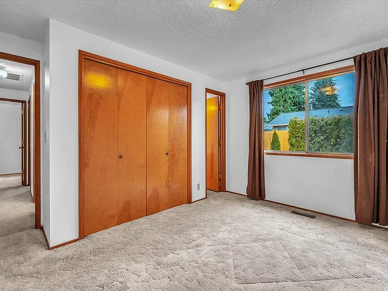 33767 SE Santosh St — Photo 10