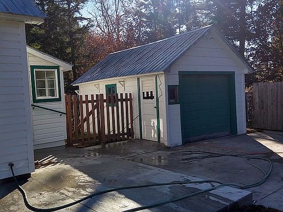4th image of 333 Lehigh Ave