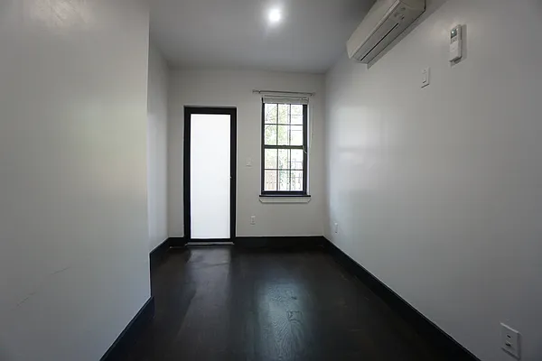 Rented by Rennit Inc. | media 29