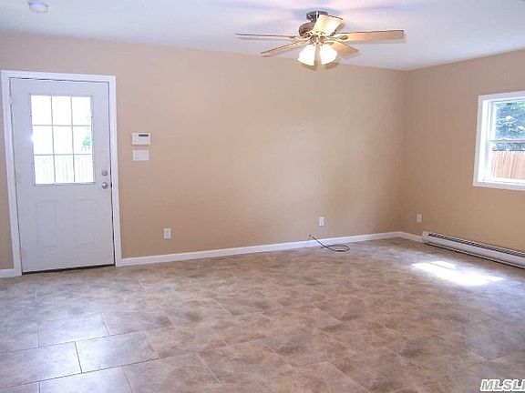 5th image of 74 Oakcrest Ave