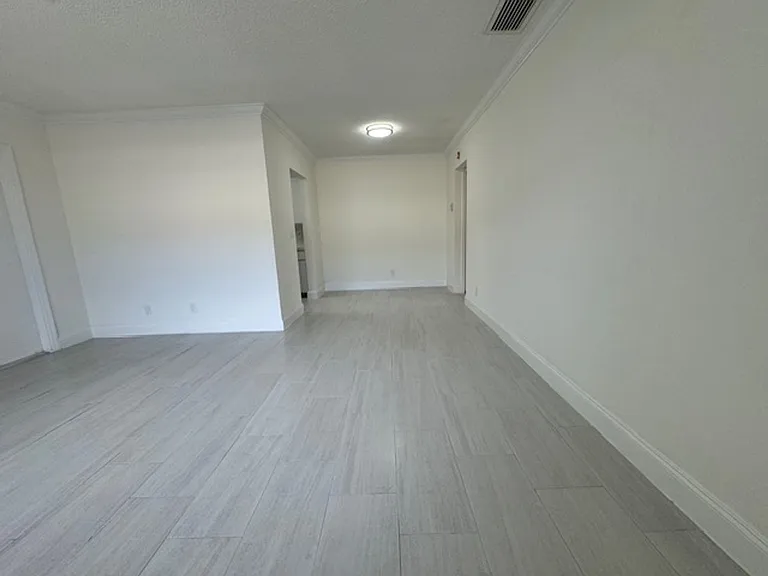 315 S Crescent Dr Hollywood, FL 33021 — Photo 6