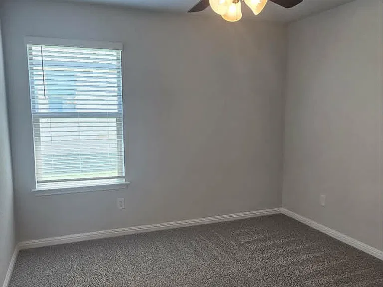 200 Creekfall Rd — Photo 18