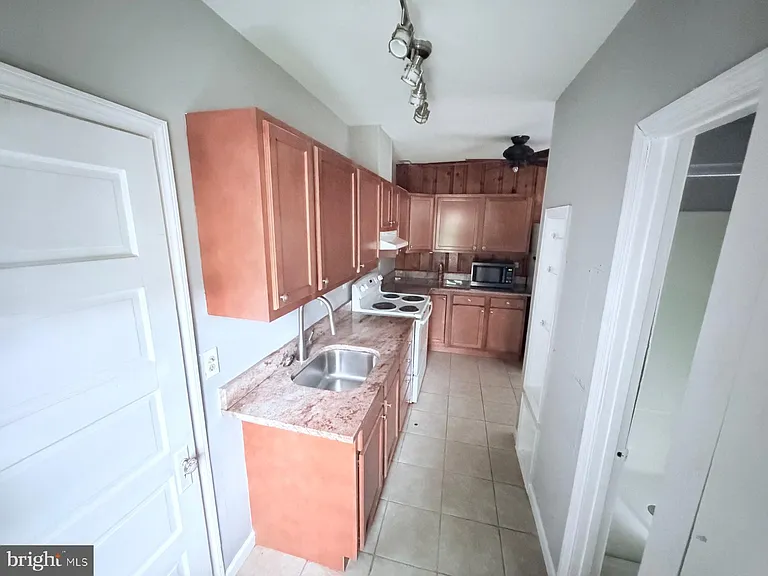 7315 Oxon Hill Rd — Photo 12