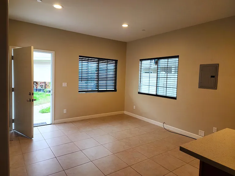 11361 Jola Ave — Photo 10