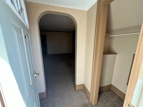 4th image of 501 Allegheny St