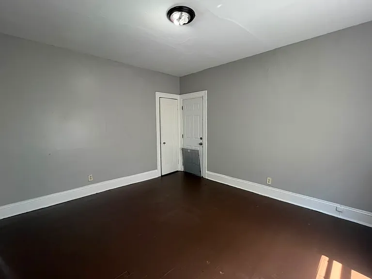 3697 E 146th St #1 — Photo 21