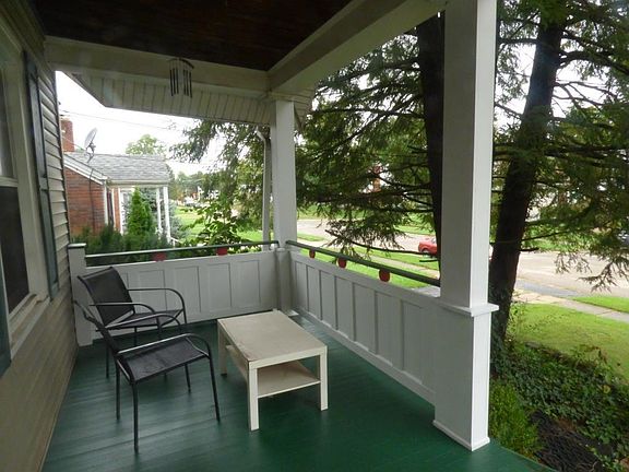 3rd image of 4011 Lansdowne Ave