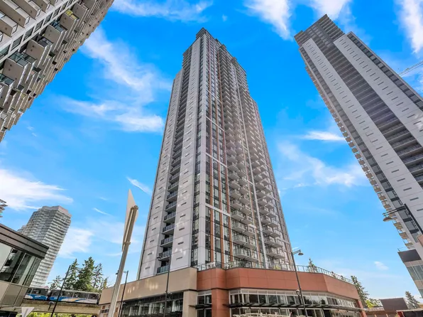 13725 George Jct #1309, Surrey, BC V3T 0R1