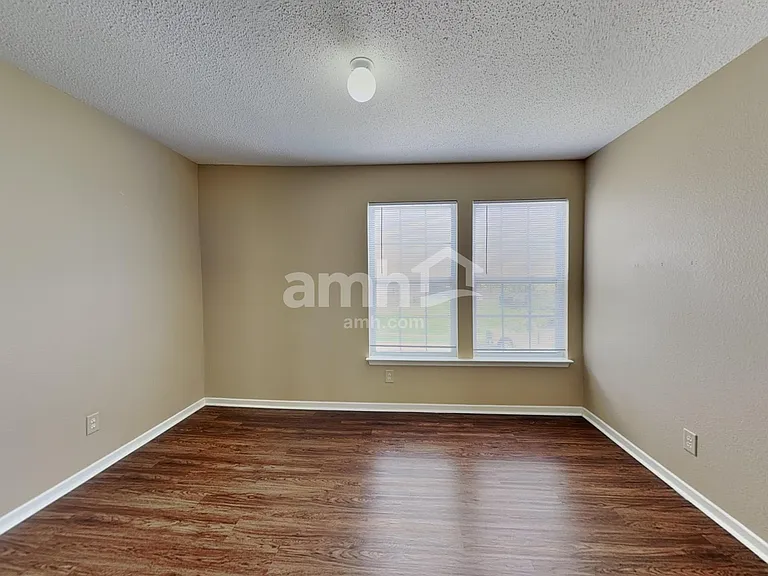 6803 Amber Springs Way — Photo 17