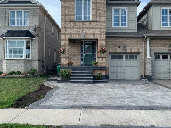 12 Lightcatcher Cir, Brampton, ON L6P 3P6