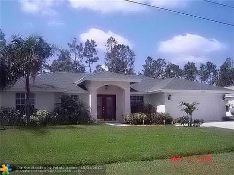 1st image of 1742 SW Buttercup Ave