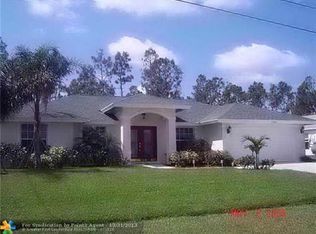 1742 SW Buttercup Ave, Port Saint Lucie, FL 34953