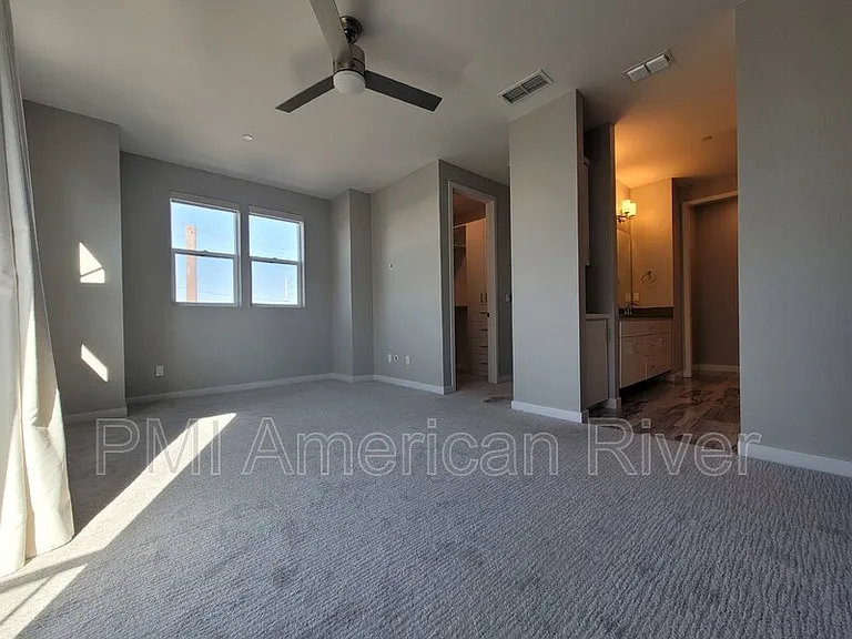 3348 S St — Photo 12