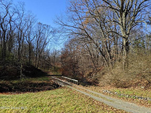 4th image of 1111 Van Hoesen Rd
