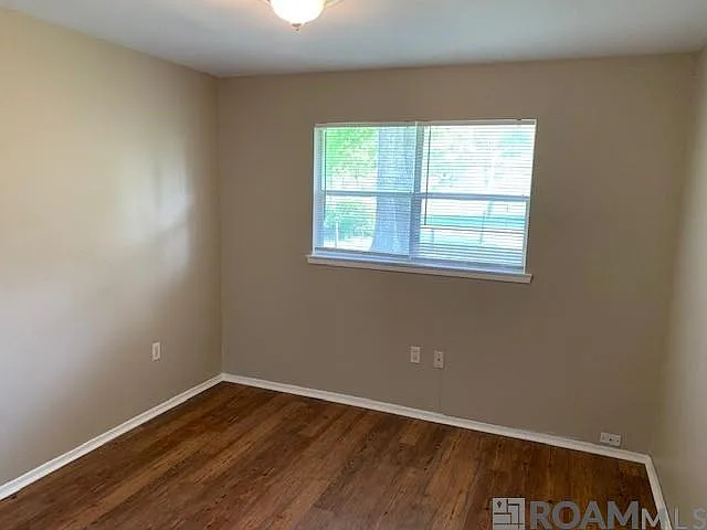 814 Lonita St — Photo 20
