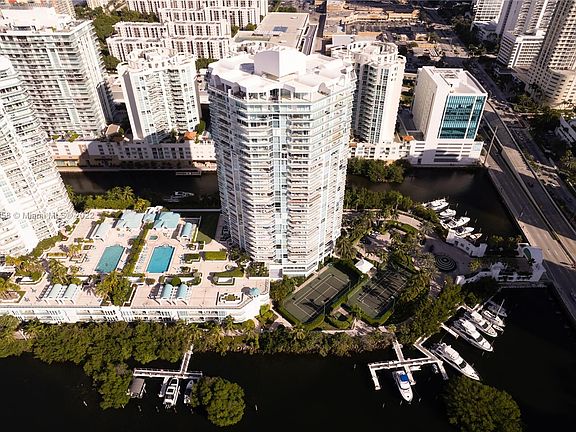 4th image of 16400 Collins Ave APT 1244