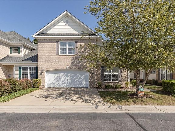2nd image of 480 Fieldstone Glen Way