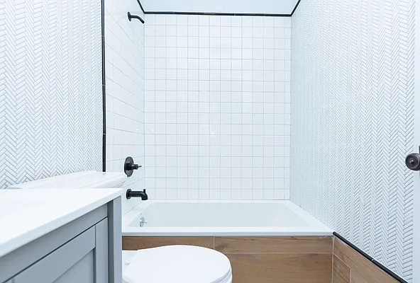 Rented by Nooklyn NYC LLC | media 32
