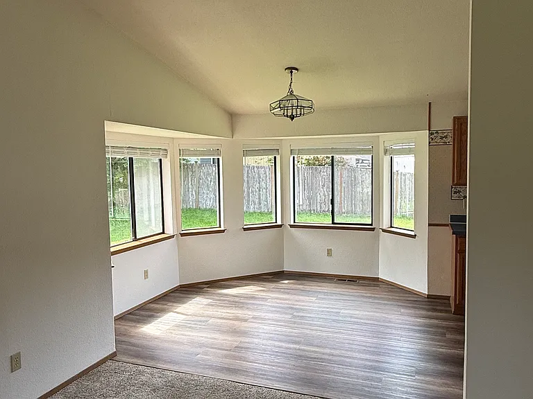 32409 53rd Pl SW — Photo 12
