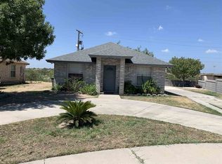 420 Rienda Dr, Laredo, TX 78045