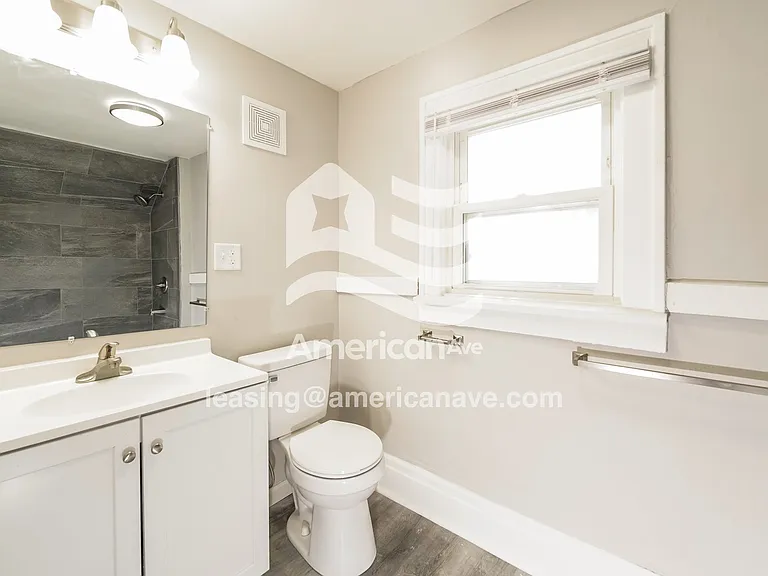 991066_011_main_bathroom_12853148.jpg