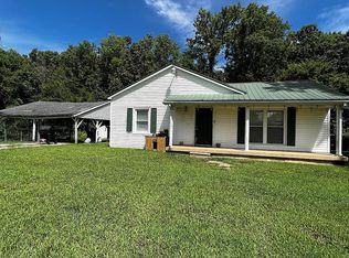 2045 Buchanan Rd, Buchanan, TN 38222