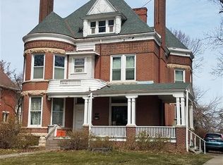 1667 Hampshire St, Quincy, IL 62301