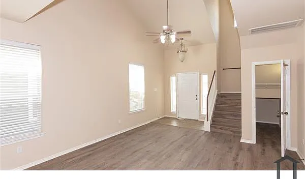10509 Wylie Dr — Photo 26