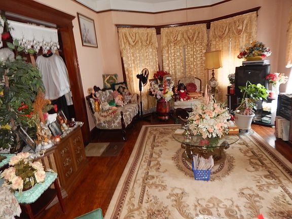 5th image of 45 Warrington Pl