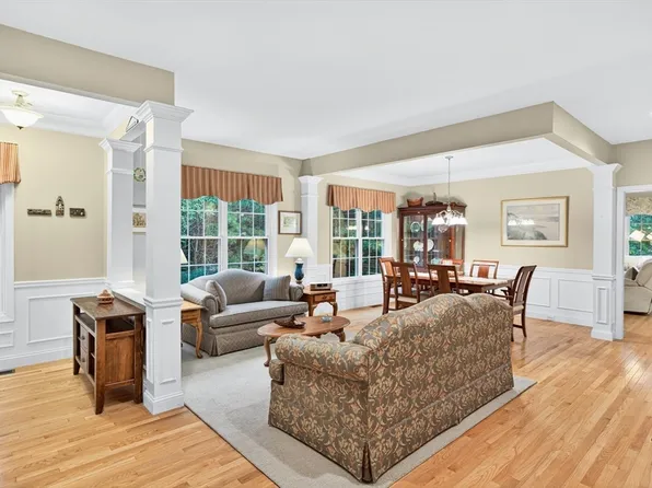 16 Picket Fence, Plymouth, MA 02360