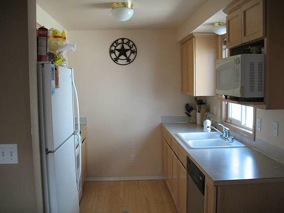 3rd image of 14925 44th Ave NE