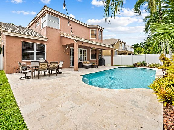 4th image of 5019 SW 164th Avenue