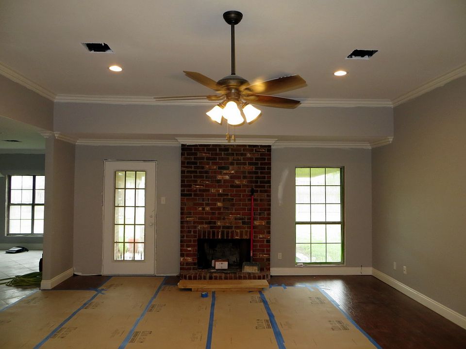 1st image of 709 Winrock Dr