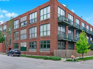 2654 W Medill Ave APT 104, Chicago, IL 60647
