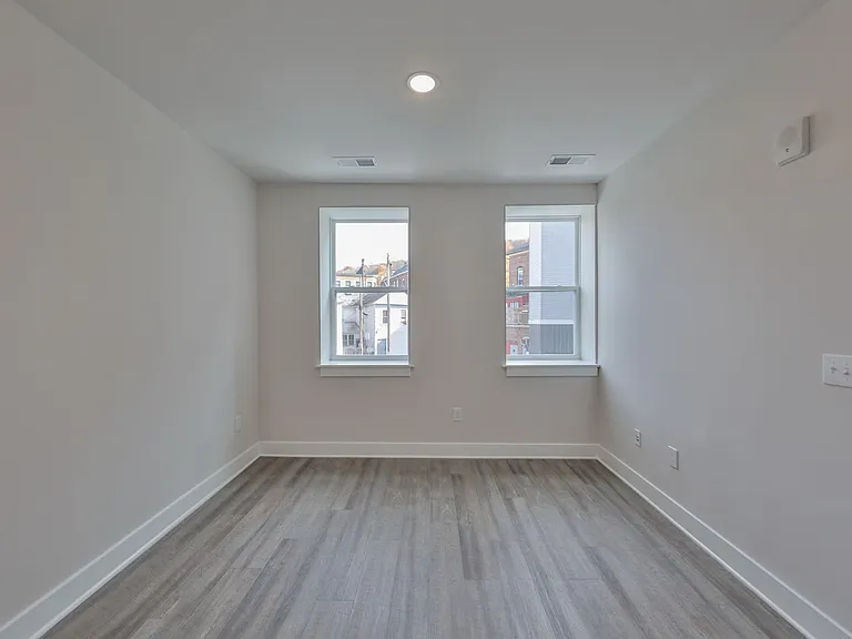 HH Bangor Block — Photo 32