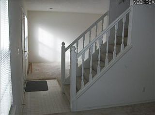 3rd image of 14730 Lakeview Dr #2