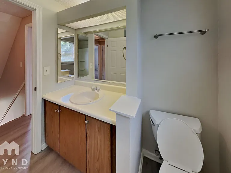 12212 Woodside Falls Rd — Photo 15