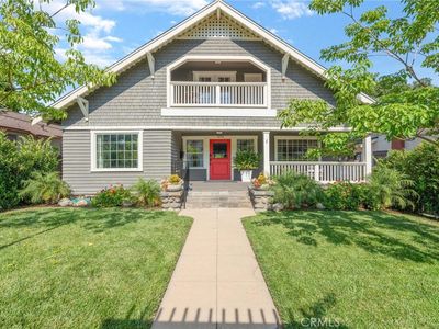 1074 N Los Robles Ave, Pasadena, CA, 91104