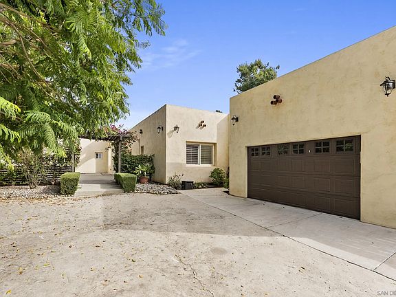 4th image of 4214 Bobbie Ln