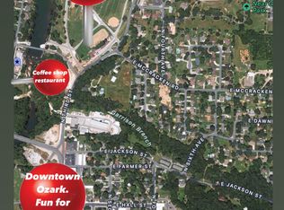606 E Walnut St, Ozark, MO 65721