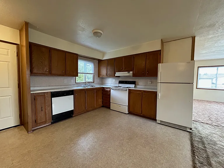 11901 55th Ave NE #24 — Photo 7