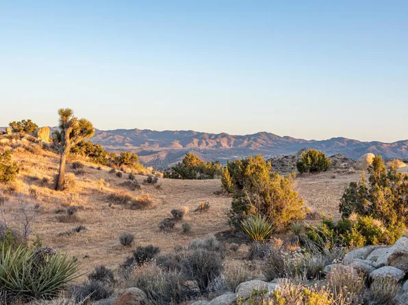 56765 Sable Ct, Yucca Valley, CA 92284