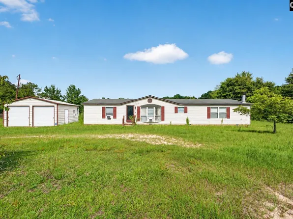 948 Peach Festival Rd, Gilbert, SC 29054