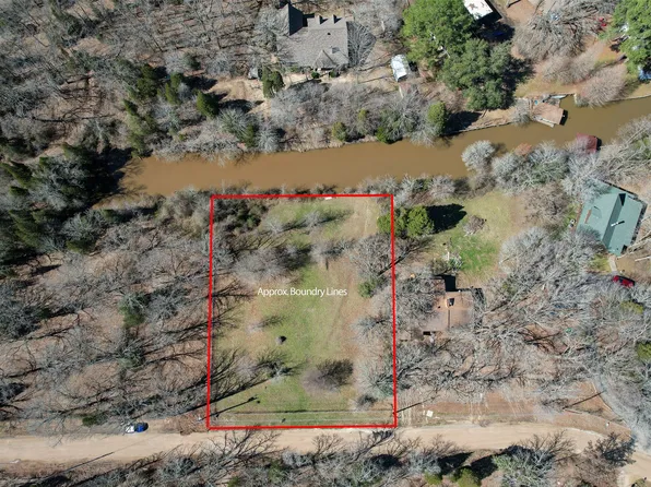 Harris Blvd, Malakoff, TX 75148