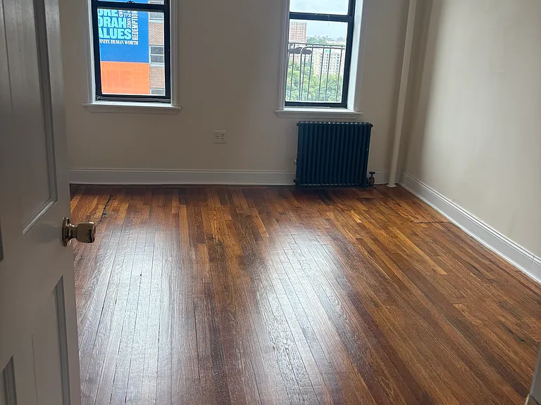 501 W 184th St #5A — Photo 6
