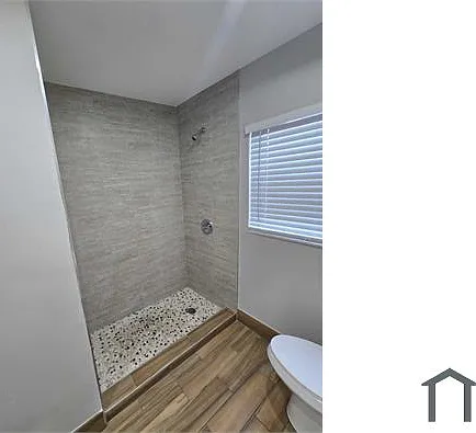 5410 NW 16th St — Photo 5